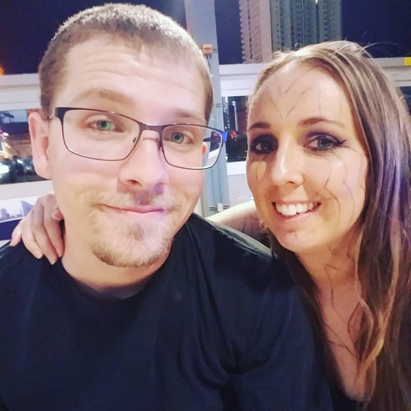 Meet your Posher! - Picture 3 of 5